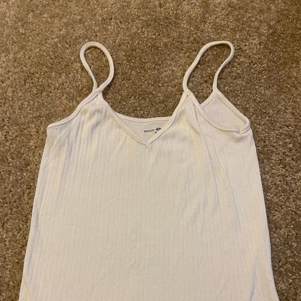 white brandy melville tank top